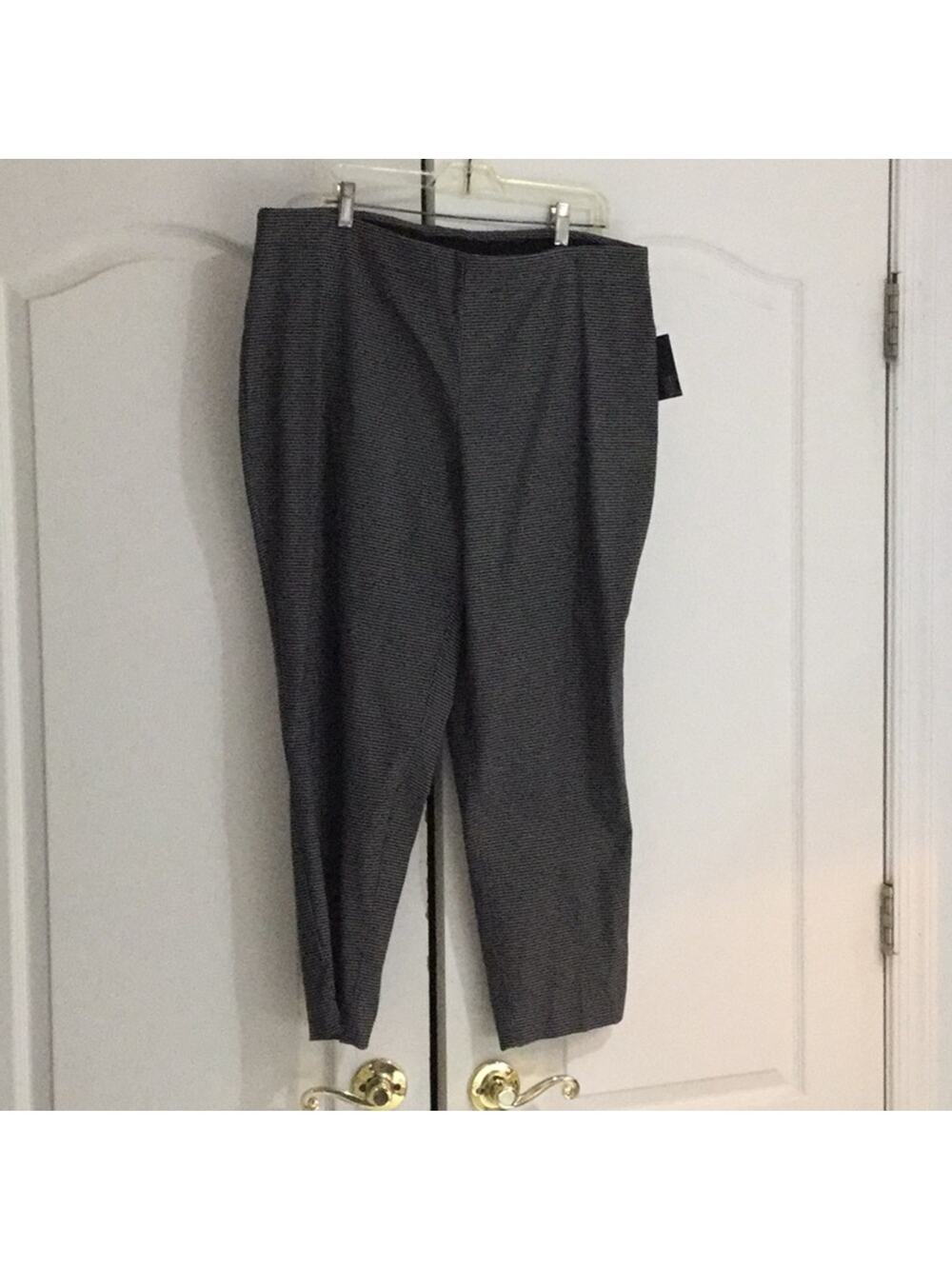 Paraphrase 16w black white check pants NWT